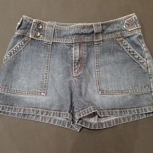 Banana Republic 100% cotton Jean shorts 6